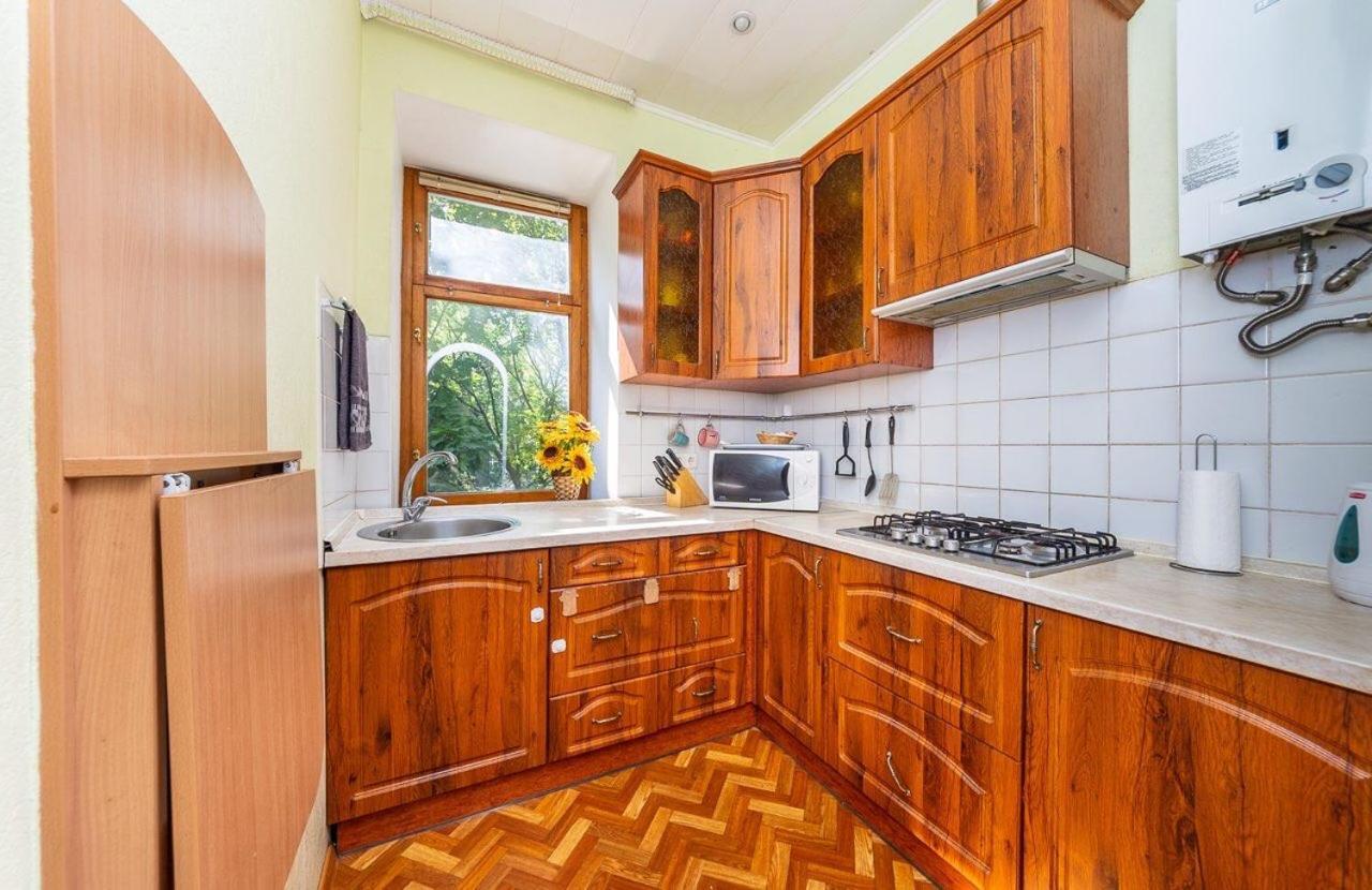 Alex Apartments Near Independence Square - Kiev المظهر الخارجي الصورة