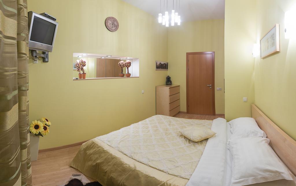 Alex Apartments Near Independence Square - Kiev المظهر الخارجي الصورة